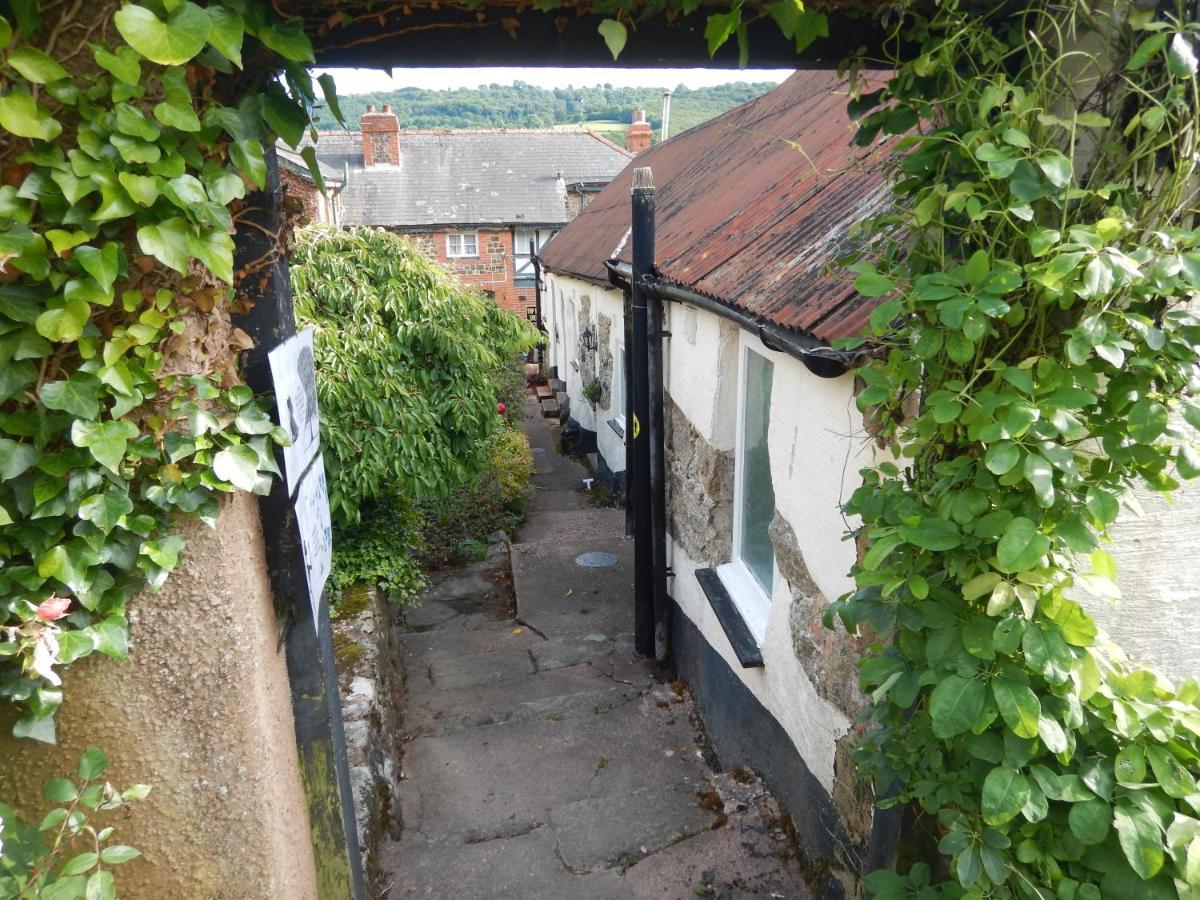 The Royal Oak Inn Dunsford Exteriör bild